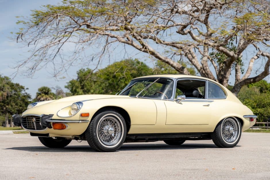 1973 Jaguar XKE Series III sold for $32,000