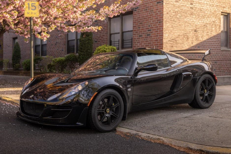 2010 Lotus Exige sold for $55,000