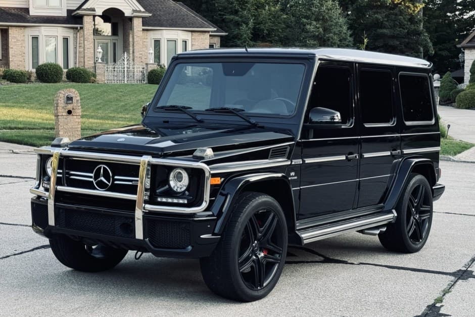 2015 Mercedes-Benz W463 G-Class AMG (1990-2018) sold for $57,000