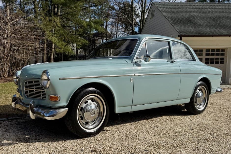 1965 Volvo Amazon sold for $21,000