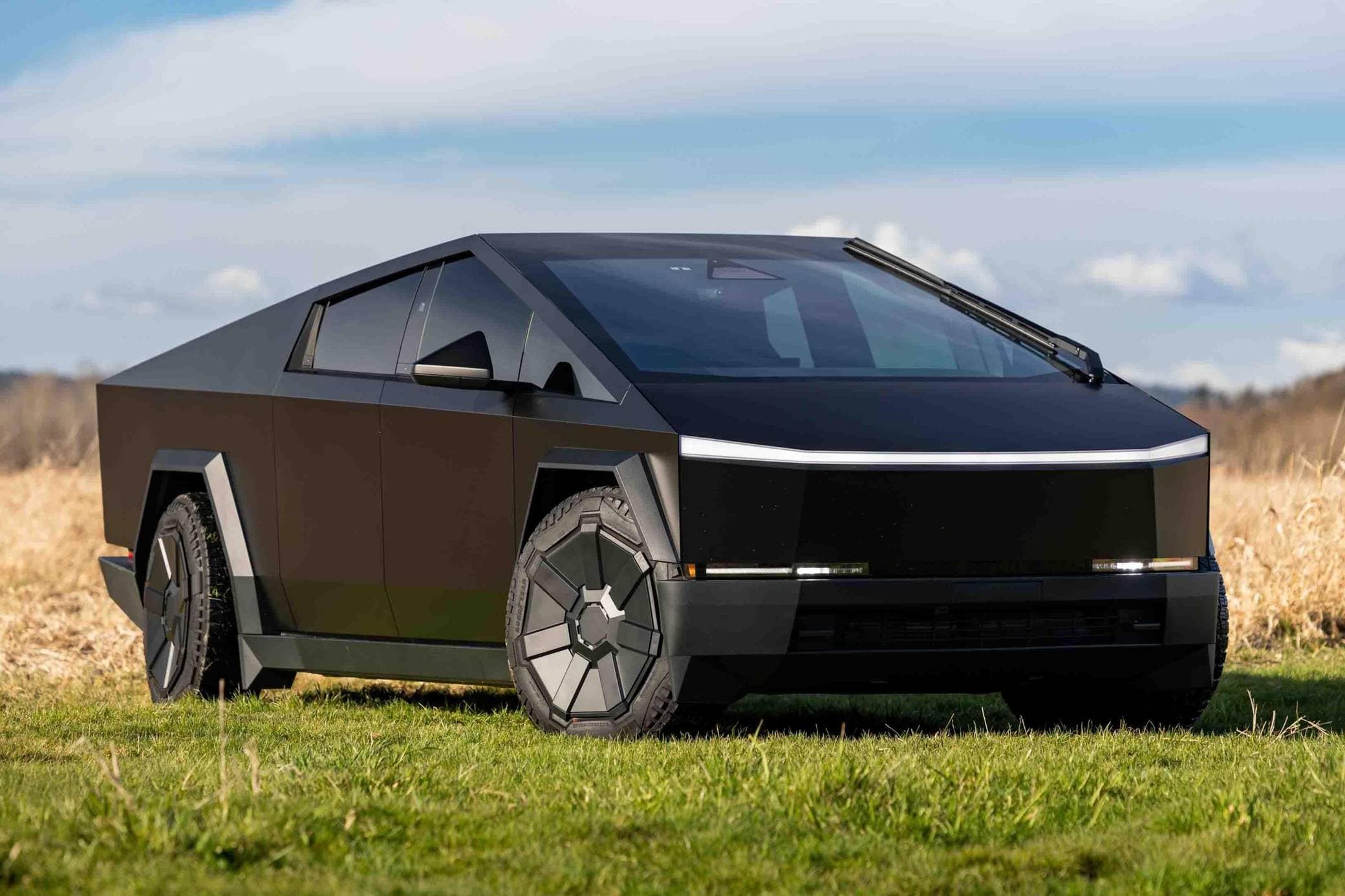 2024 Tesla Cybertruck sold for $81,000