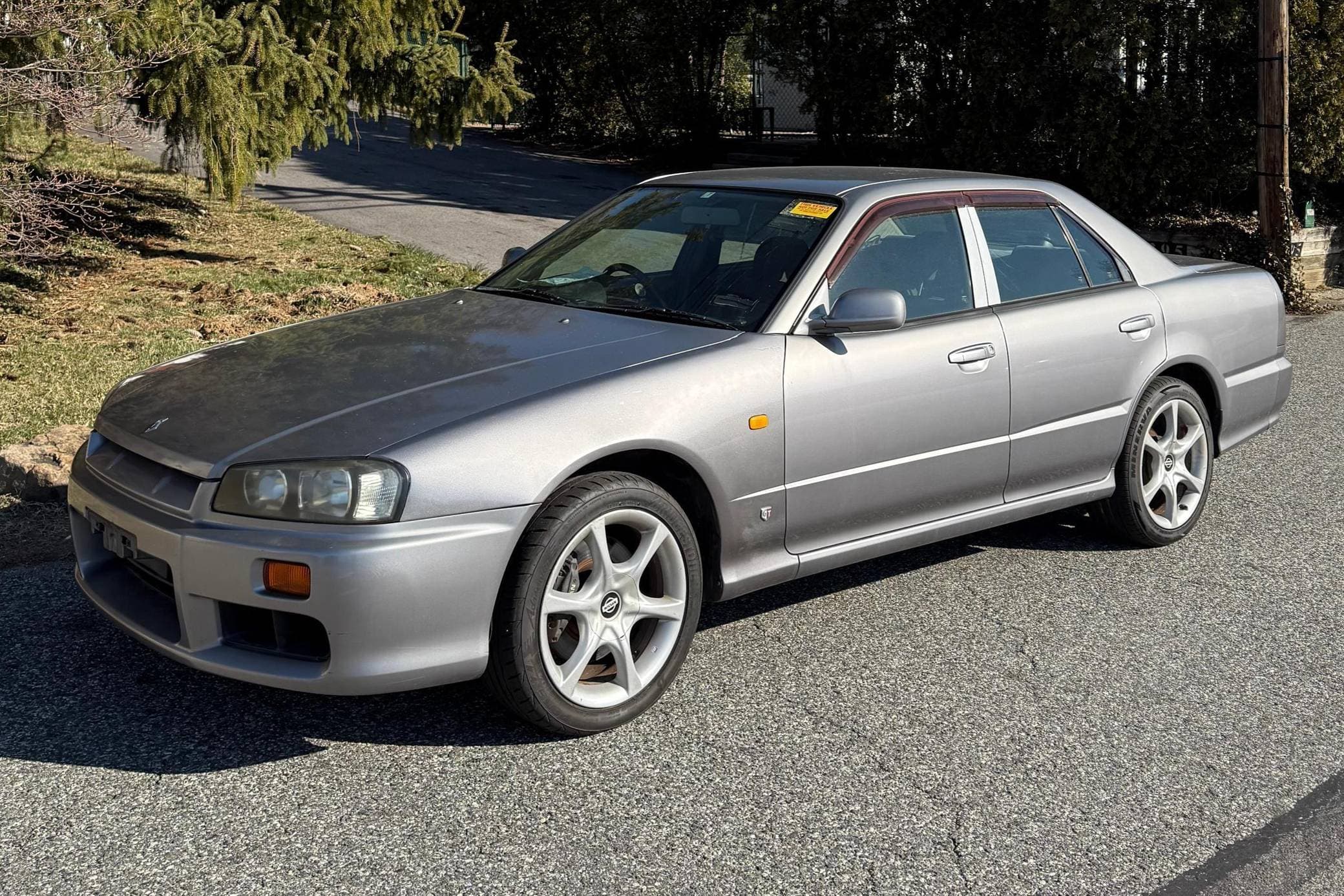 1999 Nissan R34 Skyline sold for $11,999