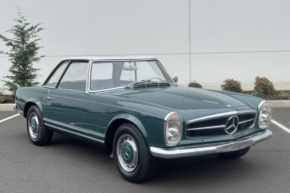 1967 Mercedes-Benz W113 SL sold for $41,750