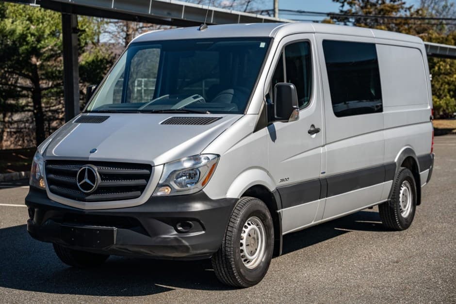 2015 Mercedes-Benz Sprinter sold for $25,001