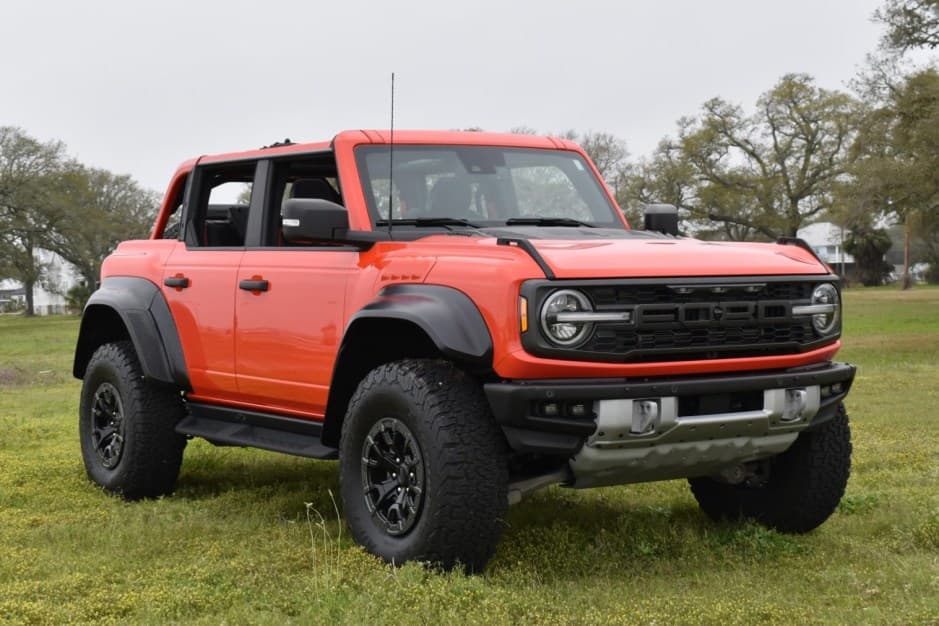2023 Ford Bronco U725 sold for $60,500