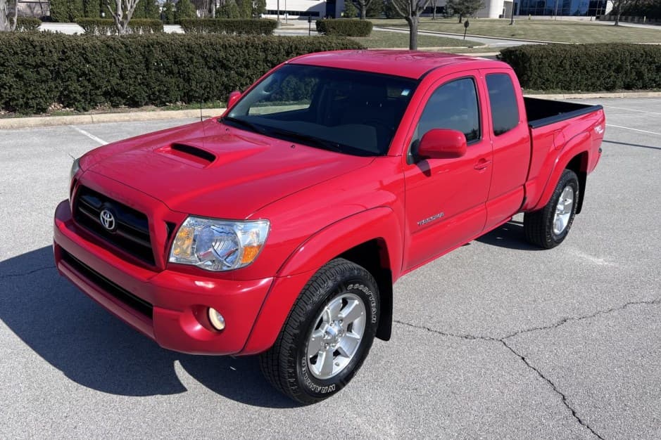 2006 Toyota Tacoma (N2X0 2005-2015) sold for $21,755