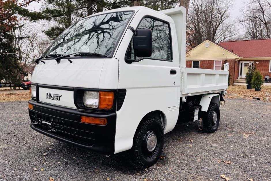 1996 Daihatsu Hijet sold for $9,000