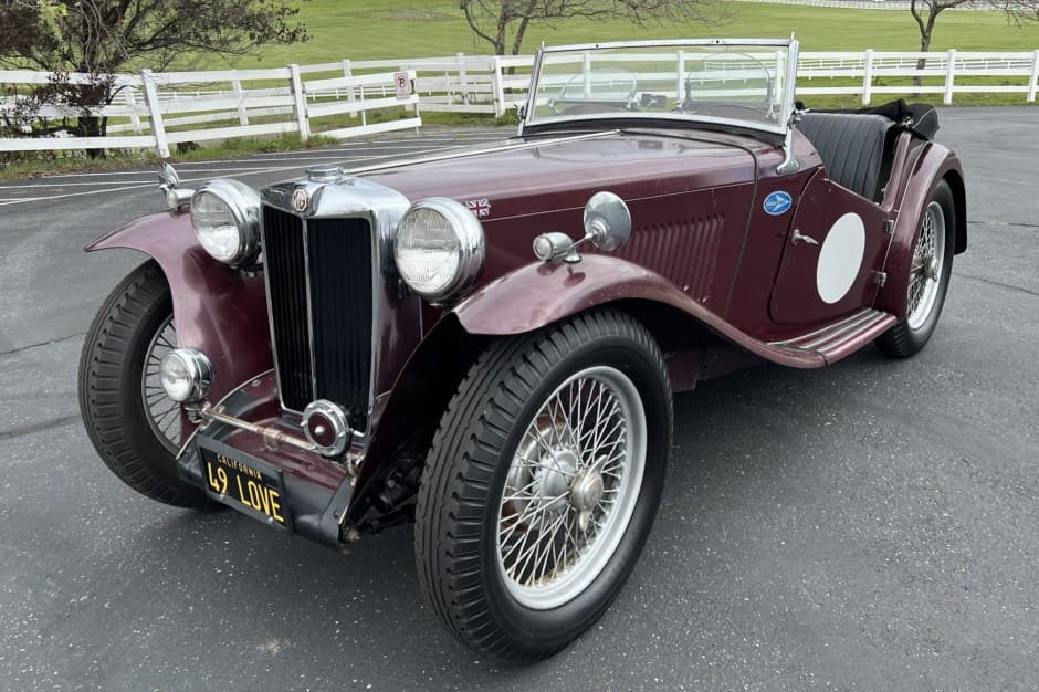 1949 MG TC sold for $15,300
