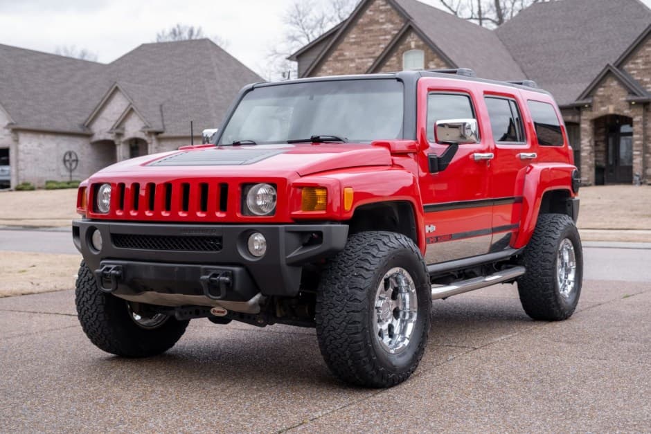 2008 Hummer H3 sold for $15,750