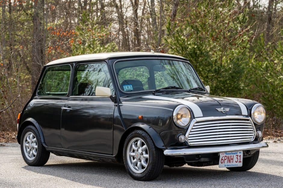 1998 Mini Mk VI & Mk VII sold for $19,750