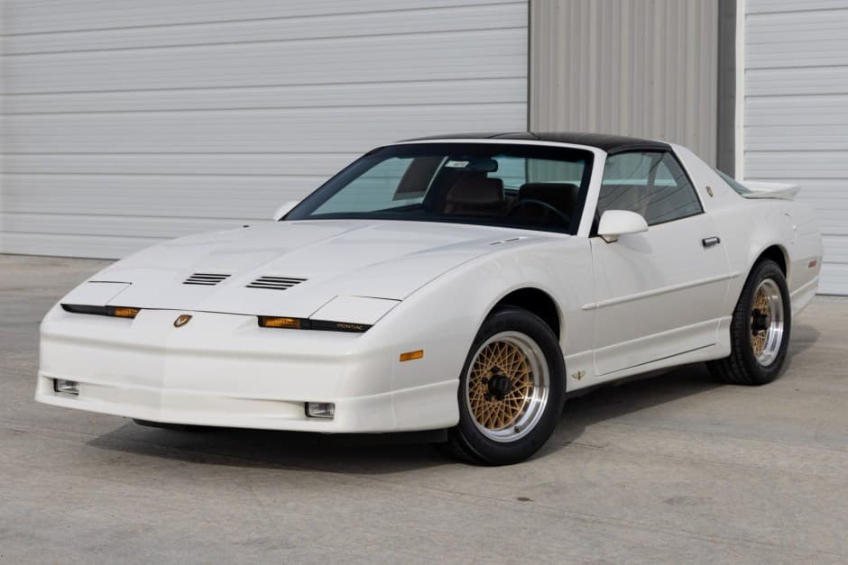 1989 Pontiac Firebird (1982-1992) sold for $96,500