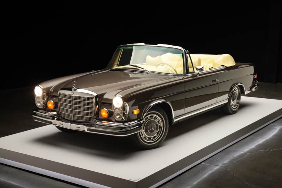 1970 Mercedes-Benz W111 Coupe & Cabriolet sold for $305,000