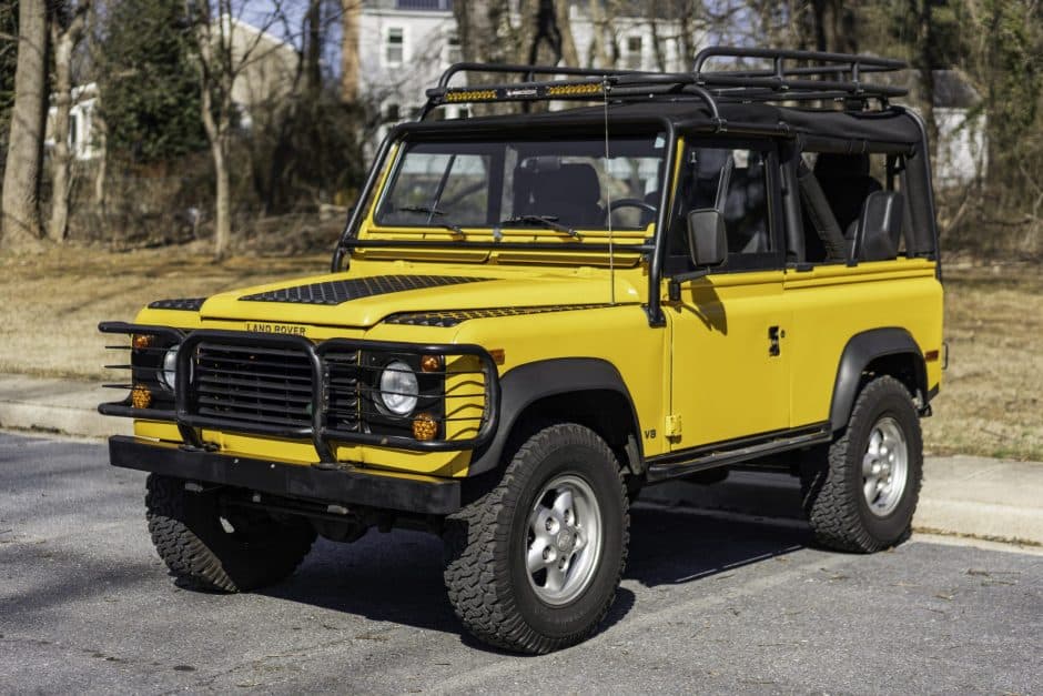 1995 Land Rover Defender 90 NAS sold for $35,250
