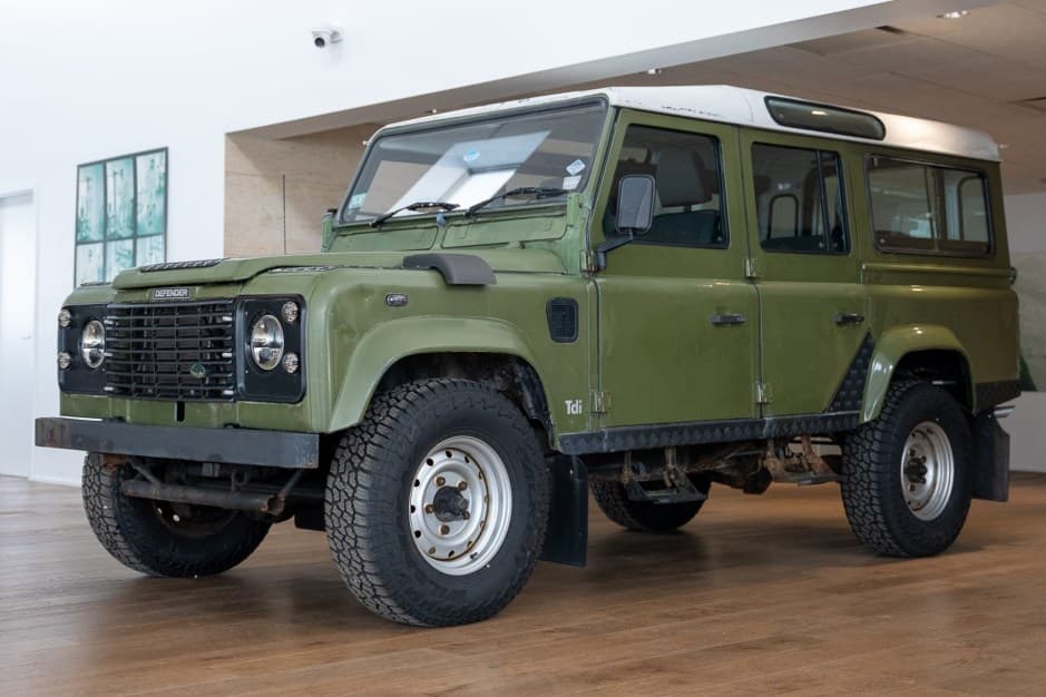 1990 Land Rover 110 / Defender 110 (Euro Spec) sold for $14,500