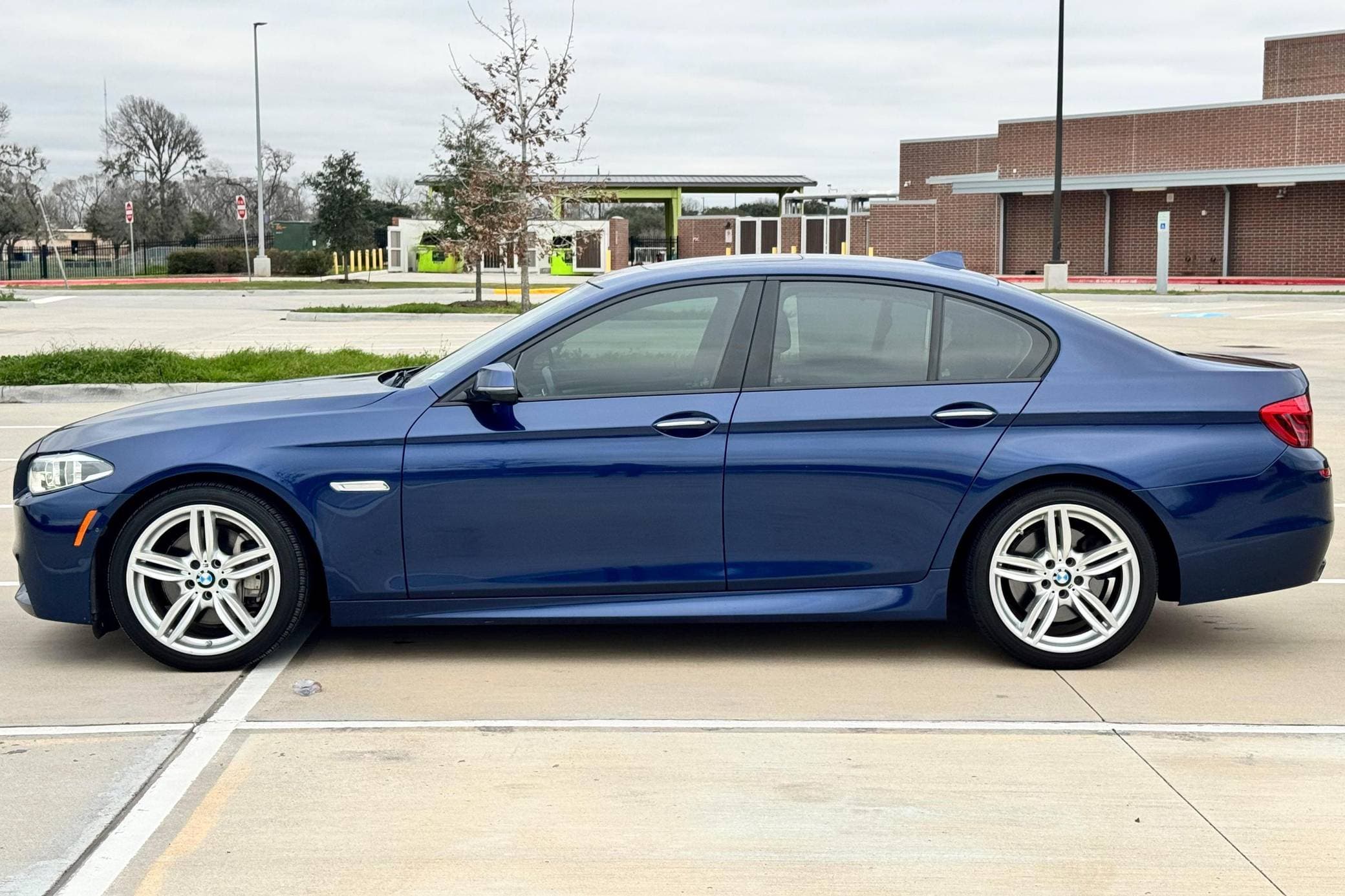 2016 BMW 5 Series sold for $12,666