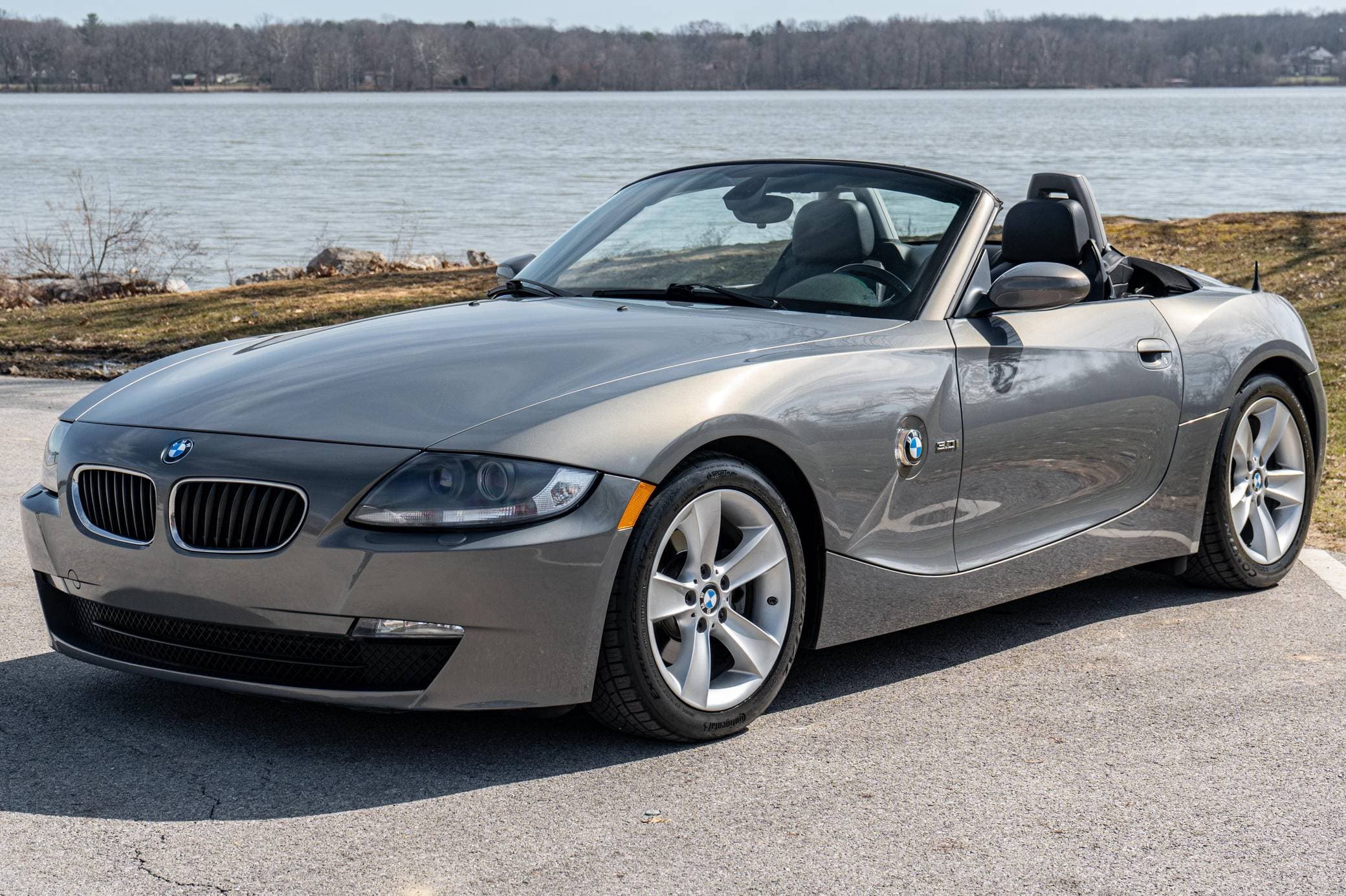2007 BMW Z4 sold for $13,300