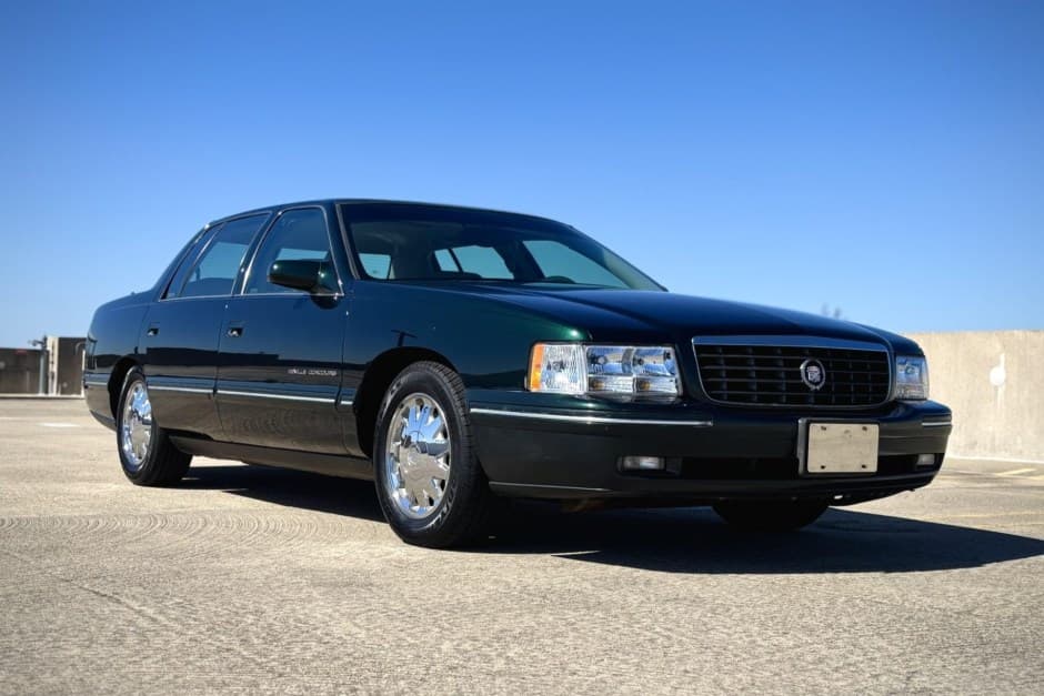 1999 Cadillac DeVille sold for $7,700