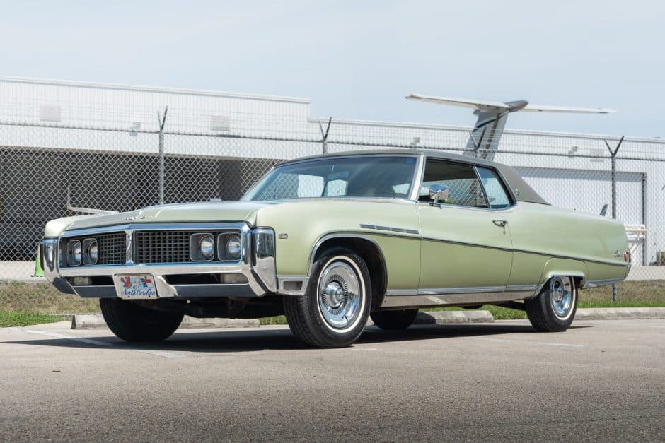 1969 Buick Electra sold for $17,500
