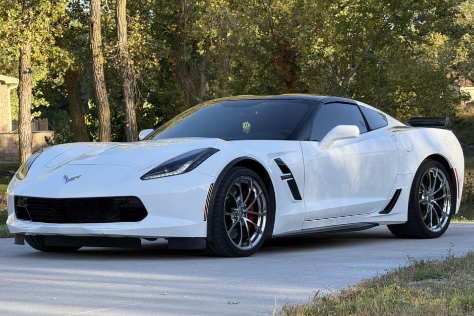 2017 Chevrolet Corvette C7 sold for $47,851
