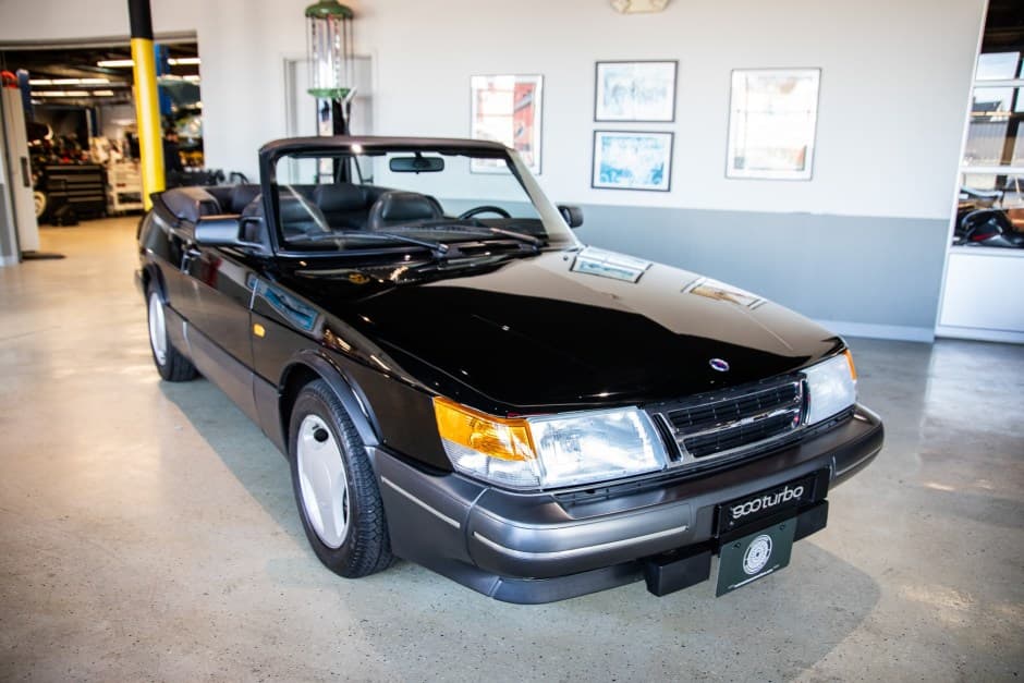 1988 Saab 900 sold for $49,053