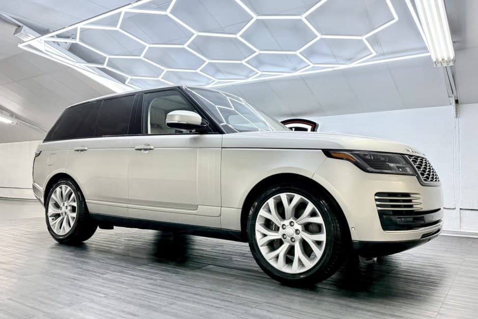 2020 Land Rover Range Rover L405 sold for $48,500
