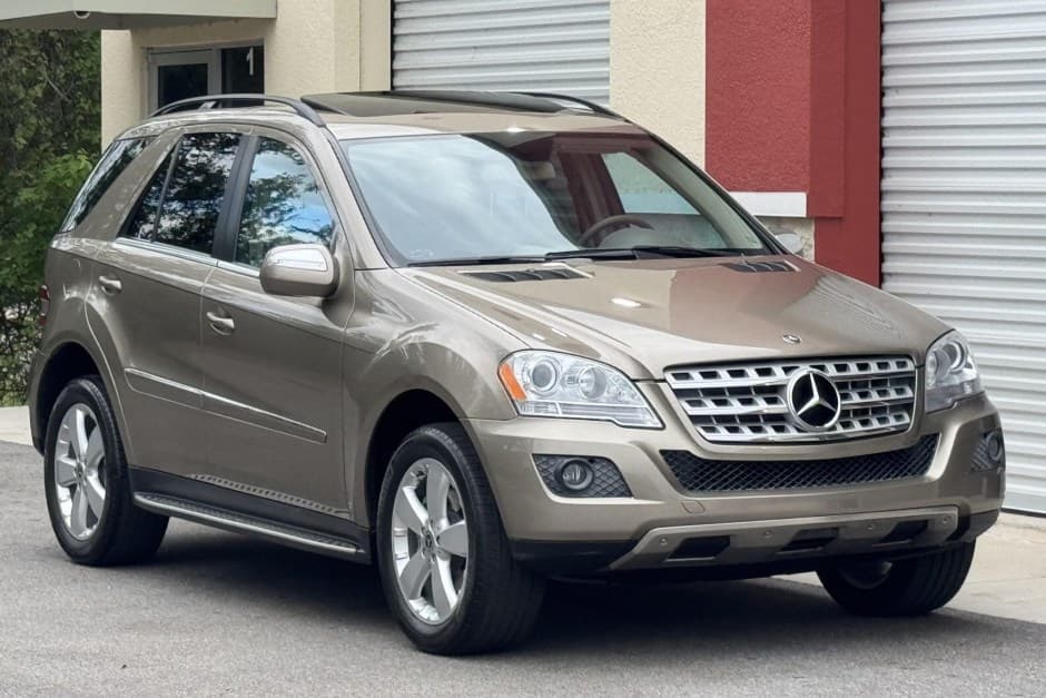 2010 Mercedes-Benz M-Class & GLE-Class sold for $12,000