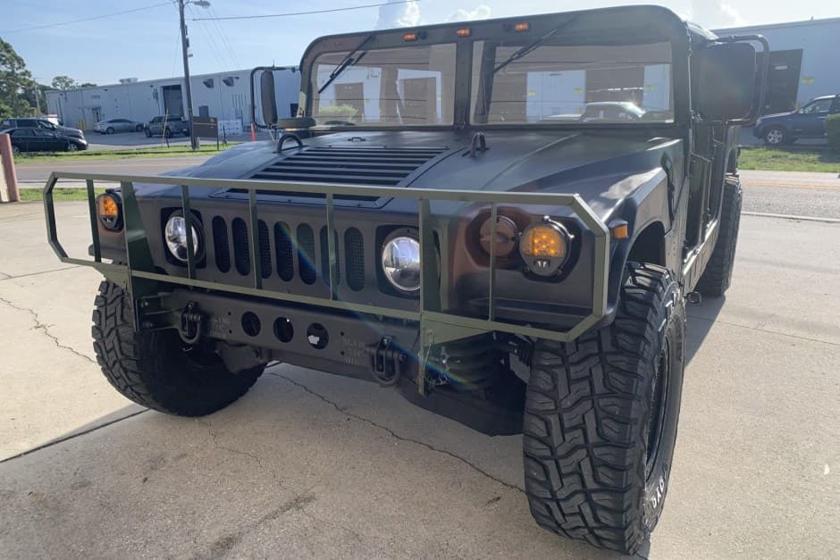 1993 Hummer HMMWV/Humvee sold for $24,750