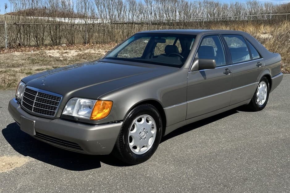 1994 Mercedes-Benz W140 S-Class sold for $10,750