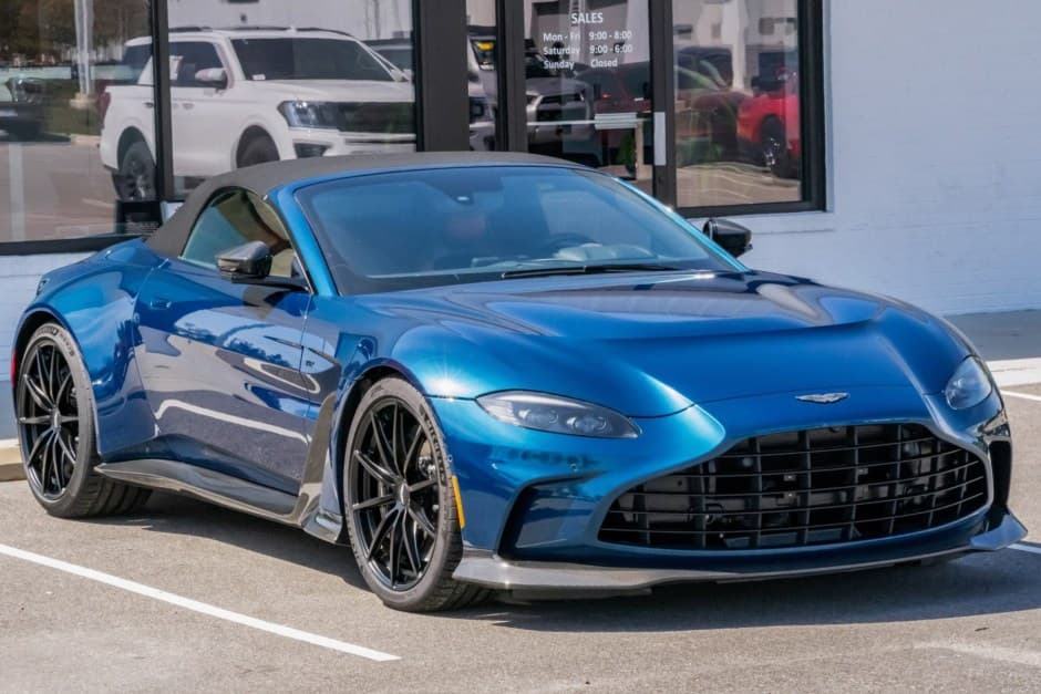 2023 Aston Martin V12 Vantage sold for $213,500