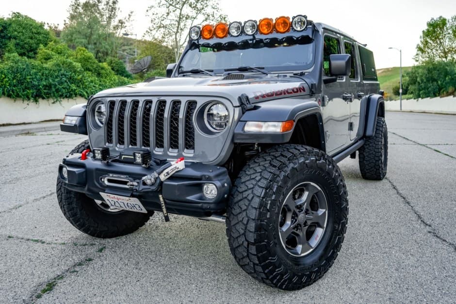 2021 Jeep Pickup sold for $32,500