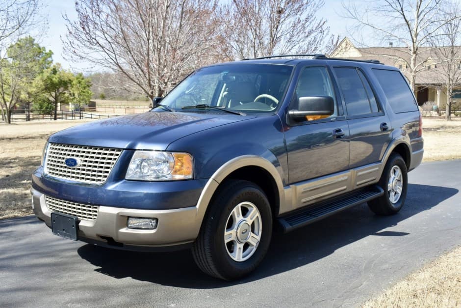2003 Ford Expedition sold for $16,000