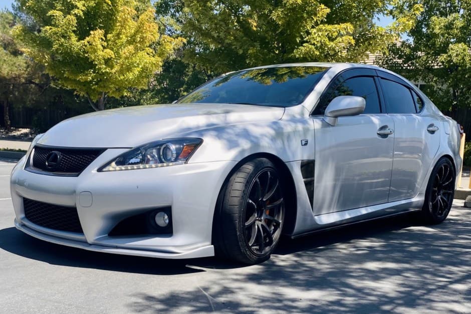 2011 Lexus IS sold for $23,850