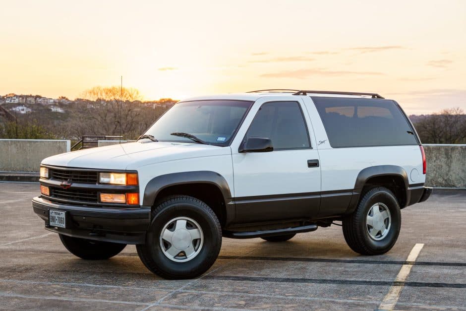 1999 Chevrolet Tahoe GMT400 sold for $22,250