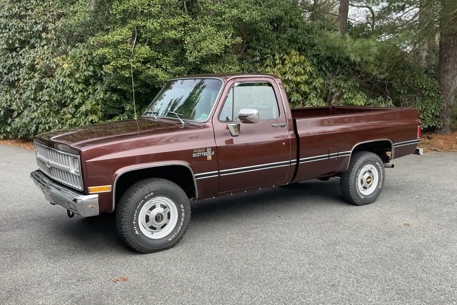 1982 Chevrolet C/K (1973-1991) sold for $20,750
