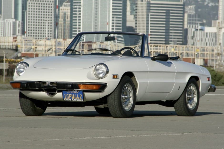 1974 Alfa Romeo 105/115 Spider Series 2 sold for $19,750