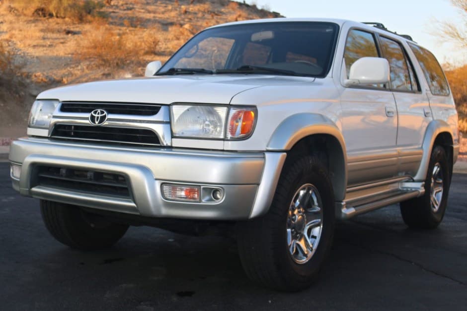 2001 Toyota 4Runner (N180) sold for $9,500