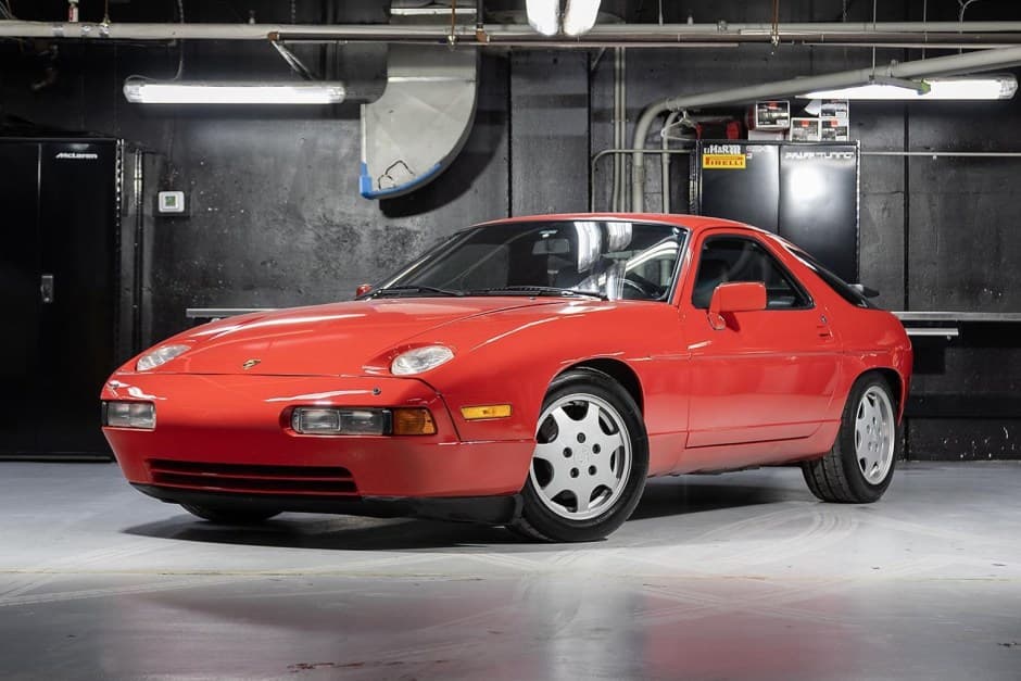 1991 Porsche 928 sold for $29,750
