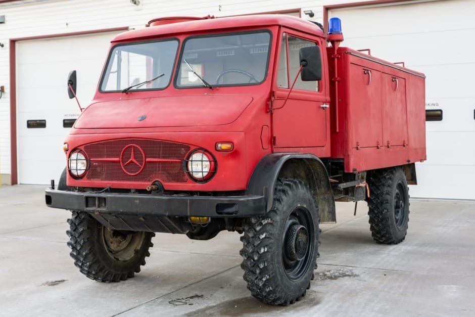 1964 Mercedes-Benz Unimog sold for $11,000