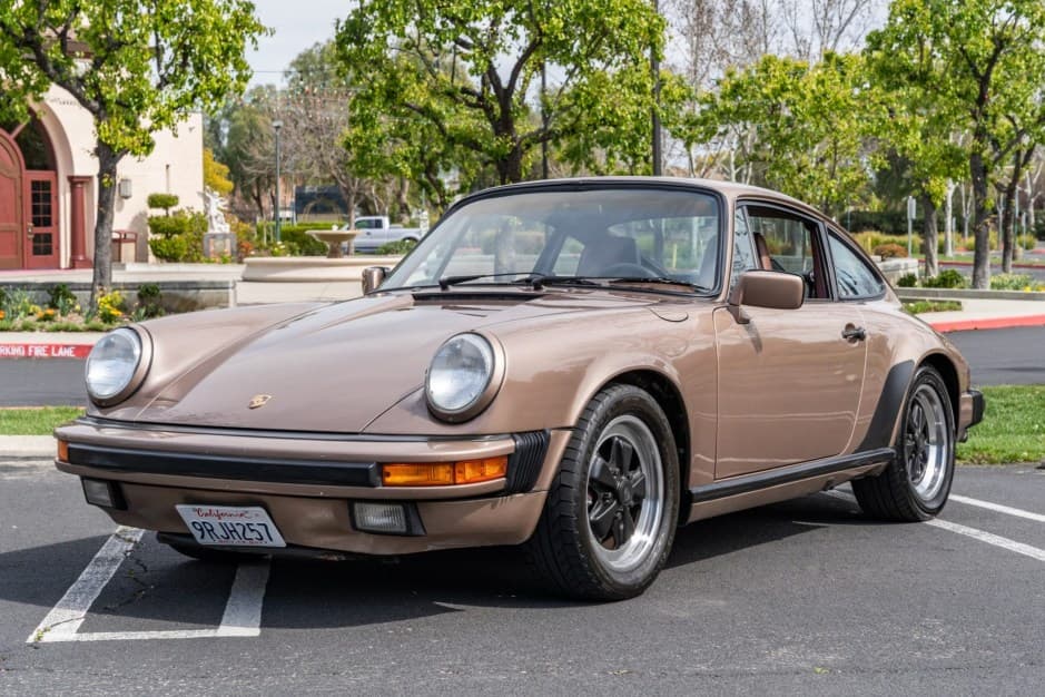 1987 Porsche 911 Carrera 3.2 sold for $60,500