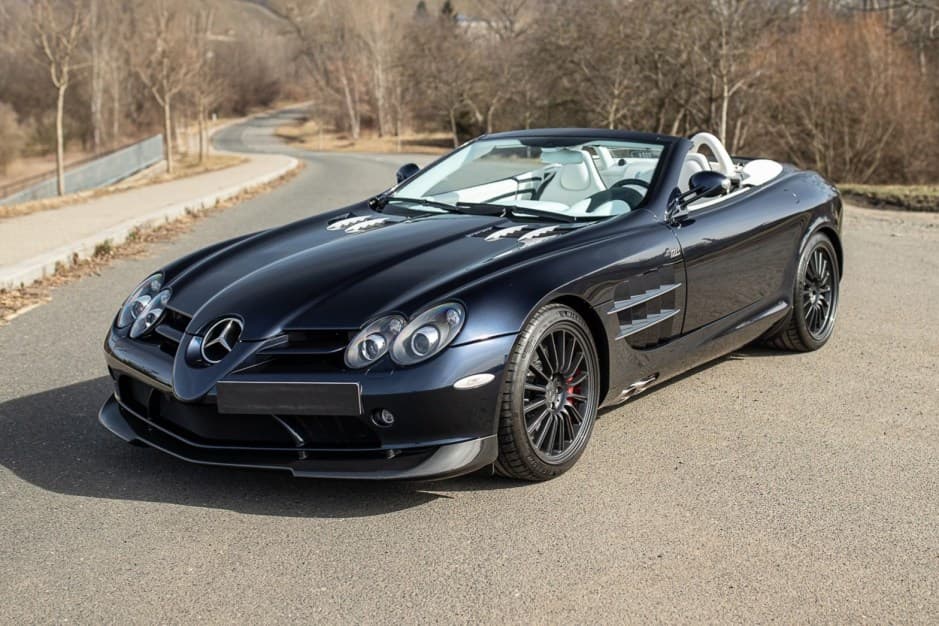 2009 Mercedes-Benz SLR McLaren sold for $0