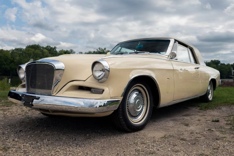 1962 Studebaker Hawk sold for $11,750