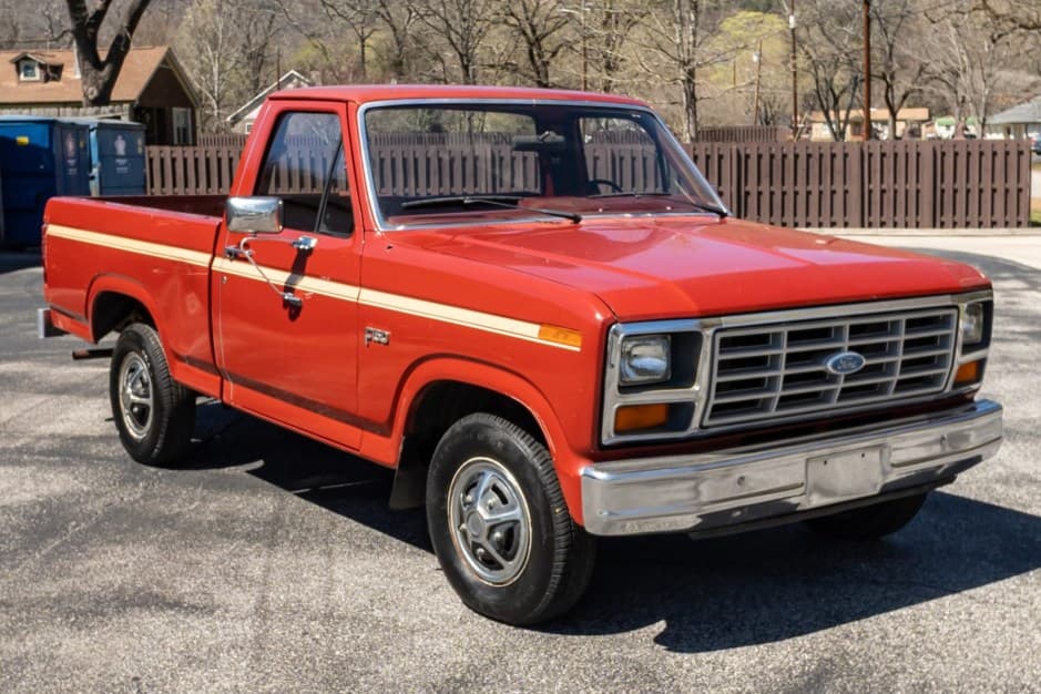 1984 Ford F-Series 1980-1986 sold for $10,250