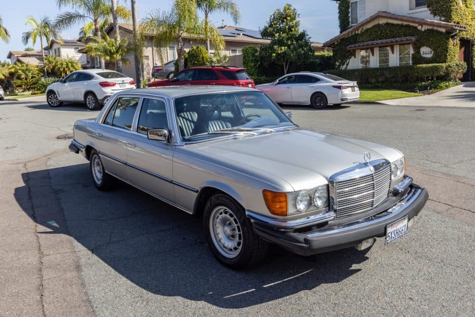 1979 Mercedes-Benz 450SEL 6.9 sold for $25,000