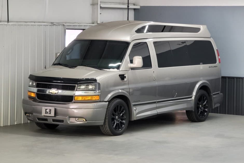 2021 Chevrolet Express sold for $41,250