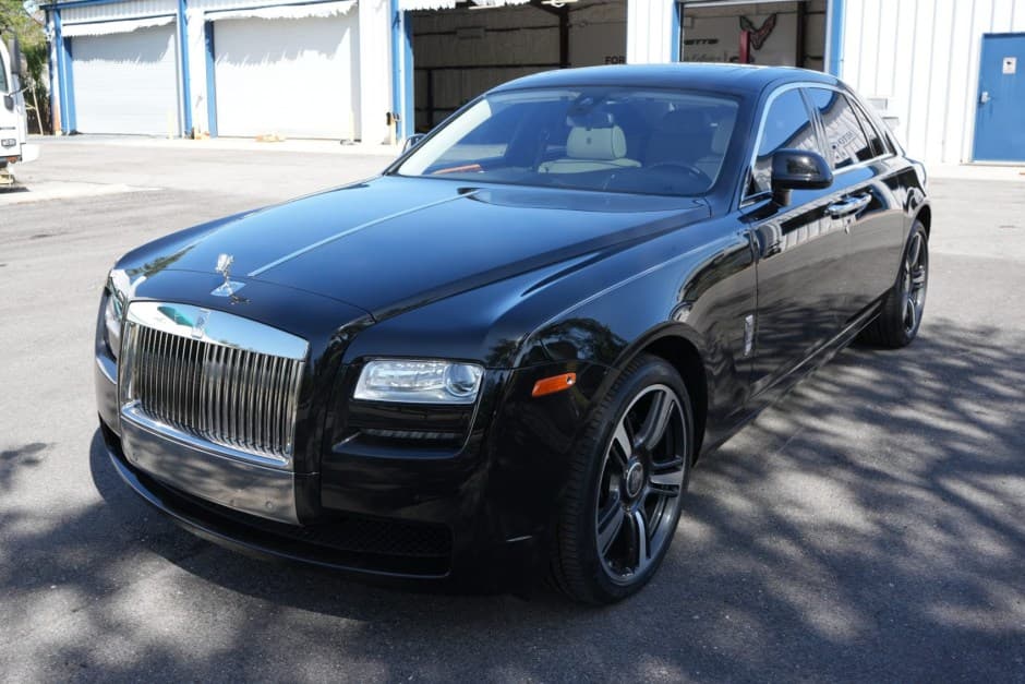 2014 Rolls-Royce Ghost sold for $92,727