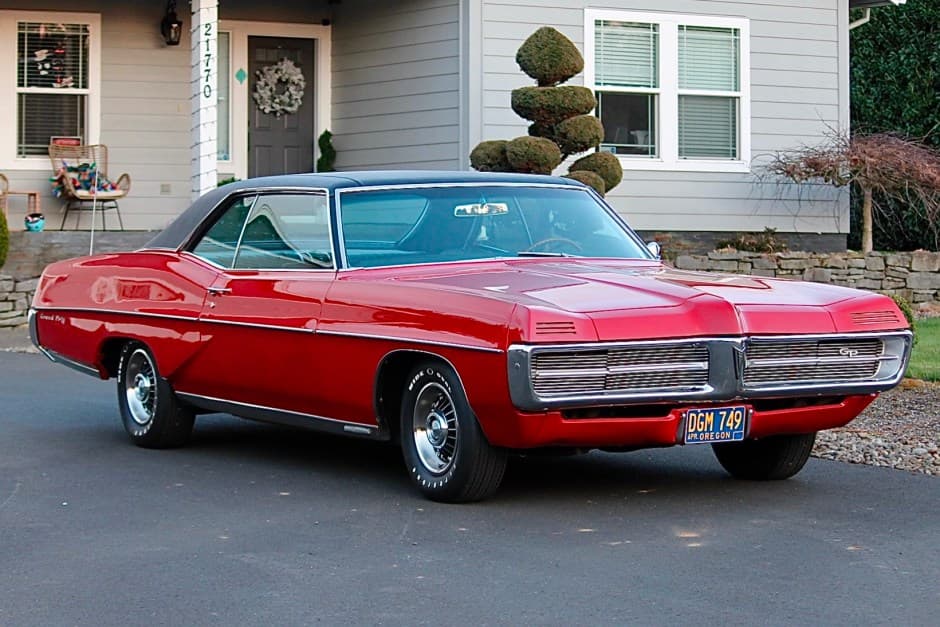 1967 Pontiac Grand Prix sold for $32,500