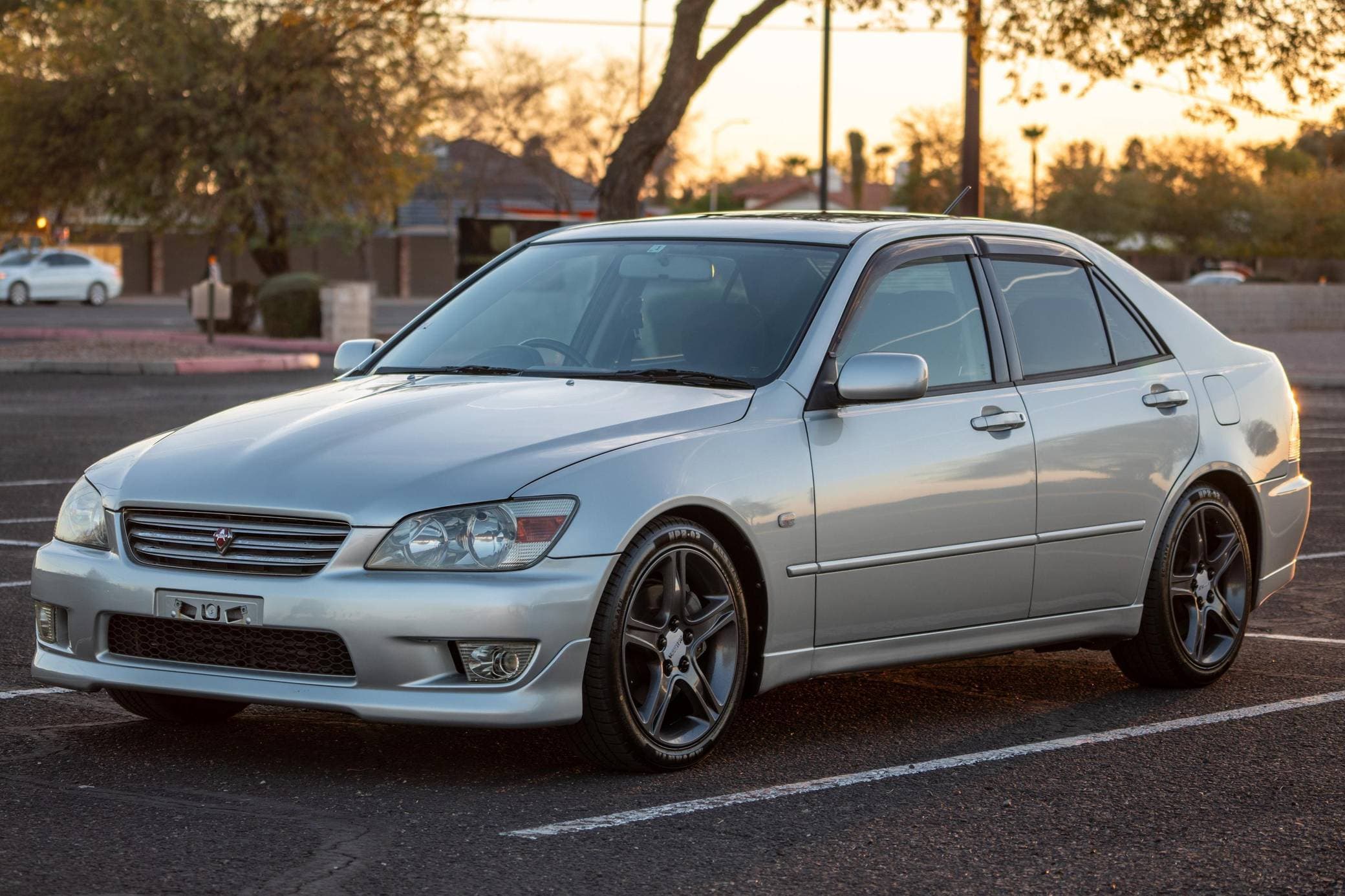1998 Toyota Altezza sold for $15,700