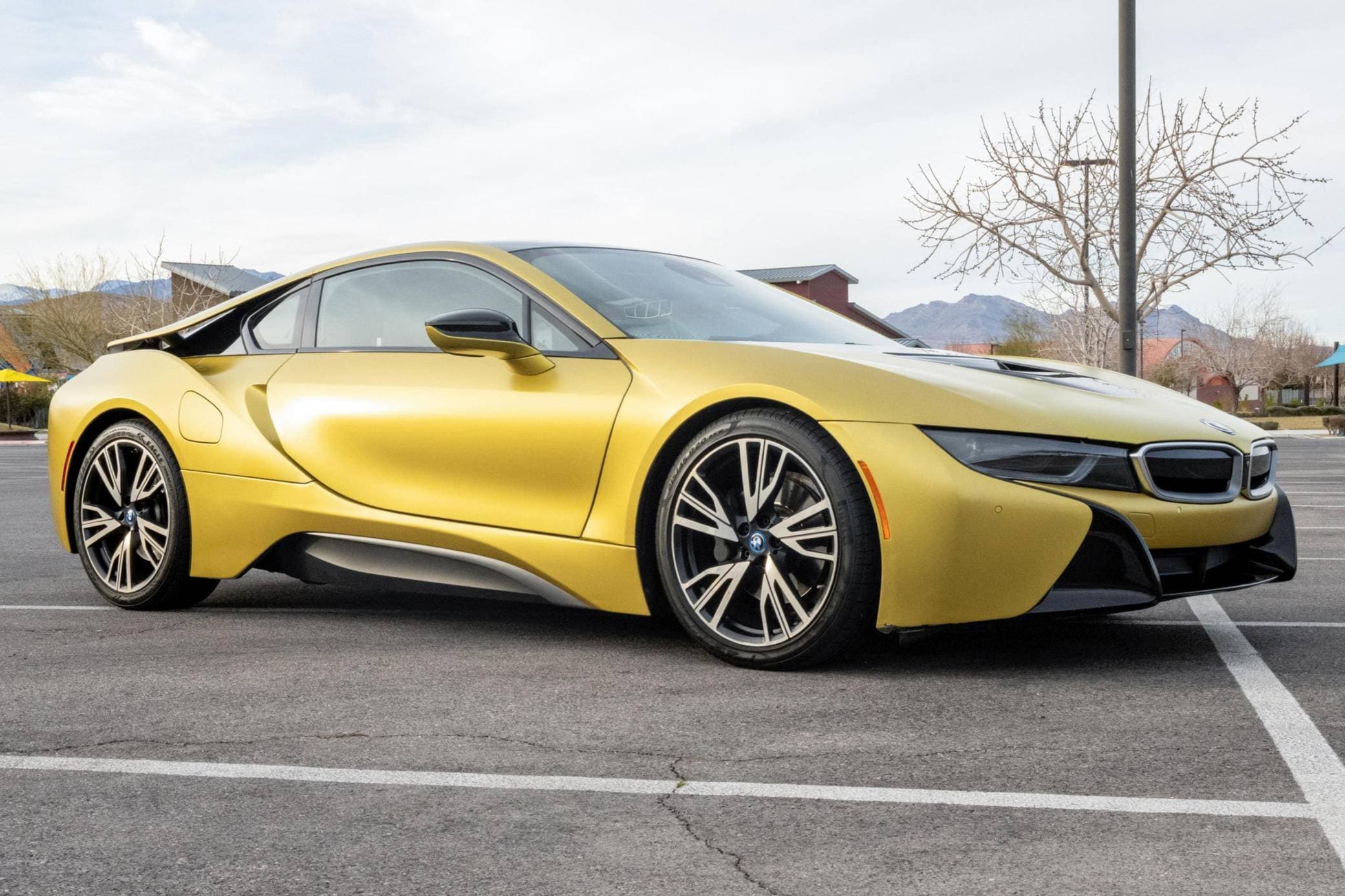 2017 BMW i8 sold for $47,500