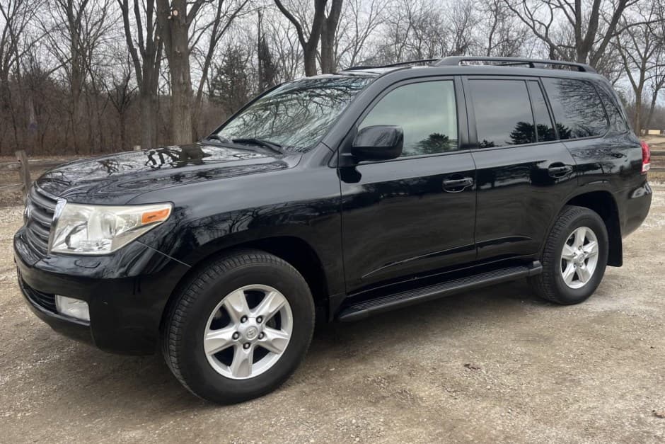 2011 Toyota Land Cruiser 200-Series sold for $21,000