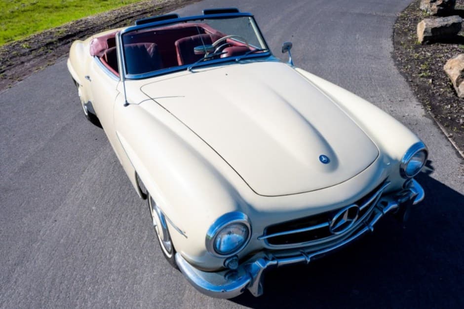 1957 Mercedes-Benz 190SL sold for $51,000